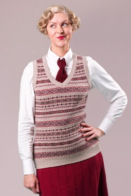 Emmy Designs - The best sweater vest - Oat