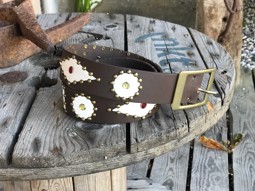 Western Rockabilly studded leather belt - Brown / White